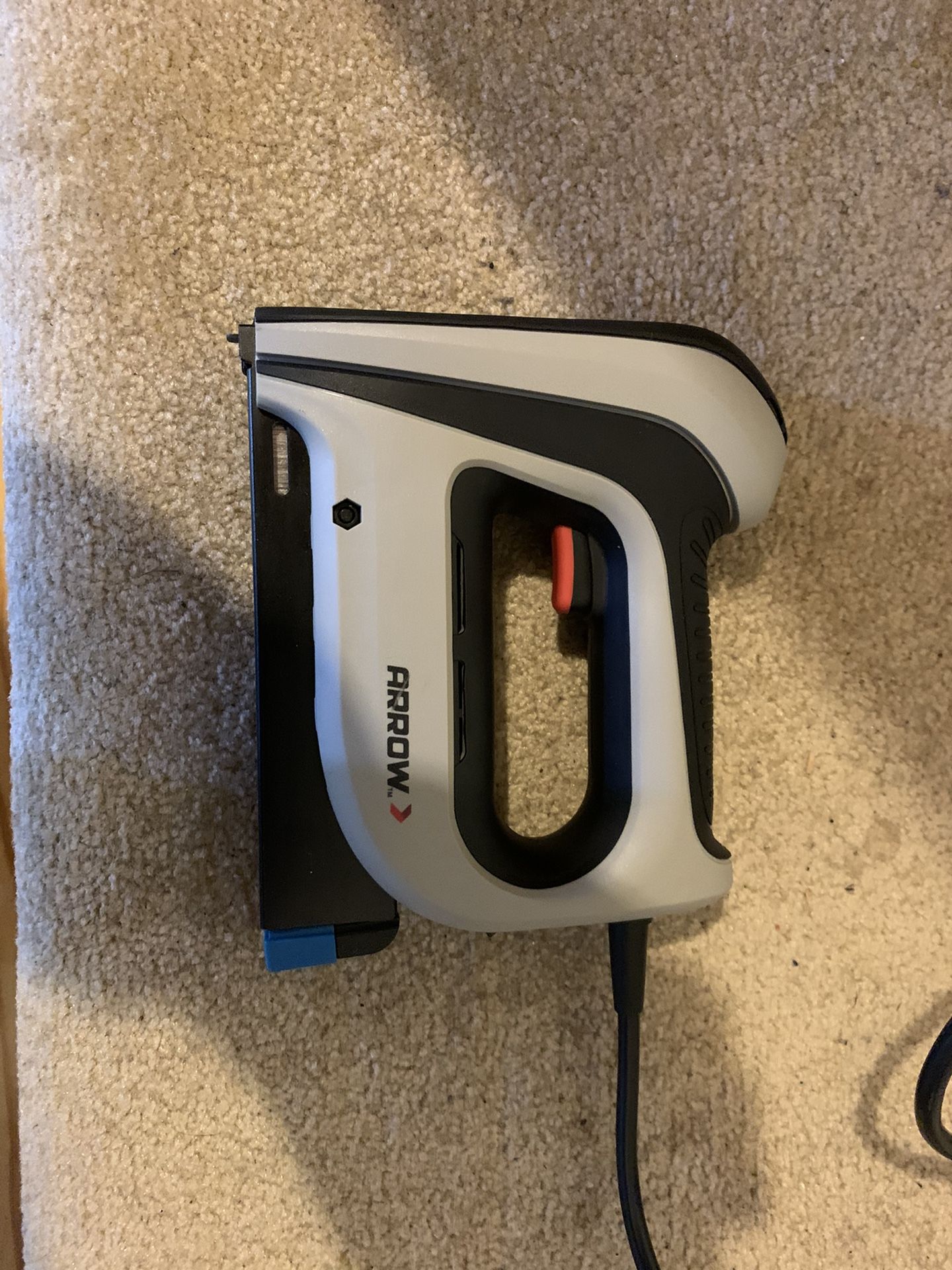 Arrow stapler