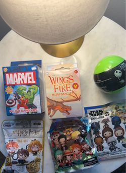 Toy collectible, blind boxes