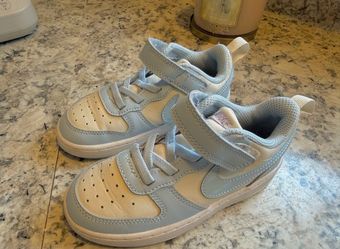 Girl shoes