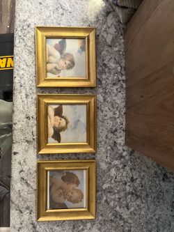 3 frames