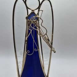 Stained Glass Angel with Violin 