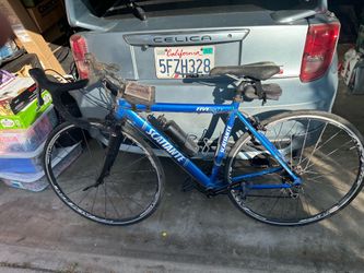 Scattante 560 Used but in great condition size 48 cm Rides great, Very fast speedy bike