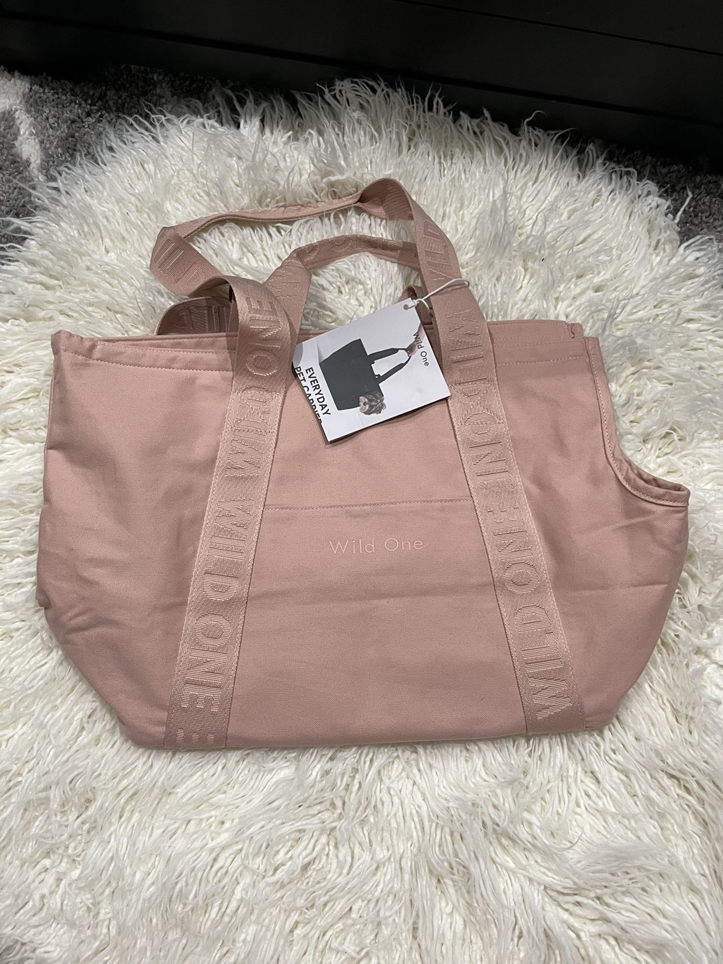 New With Tags Wild One Dog Travel Bag