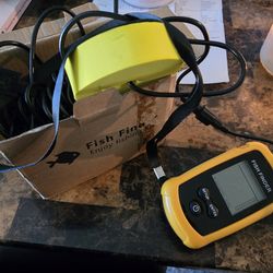 Portable fish finder