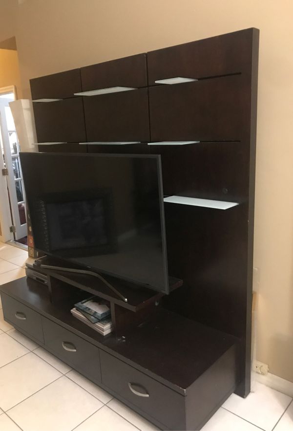 Wall Unit for Sale in Miami, FL OfferUp
