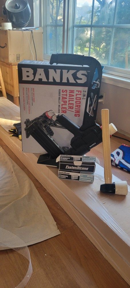 Pneumatic Floor Nailer 