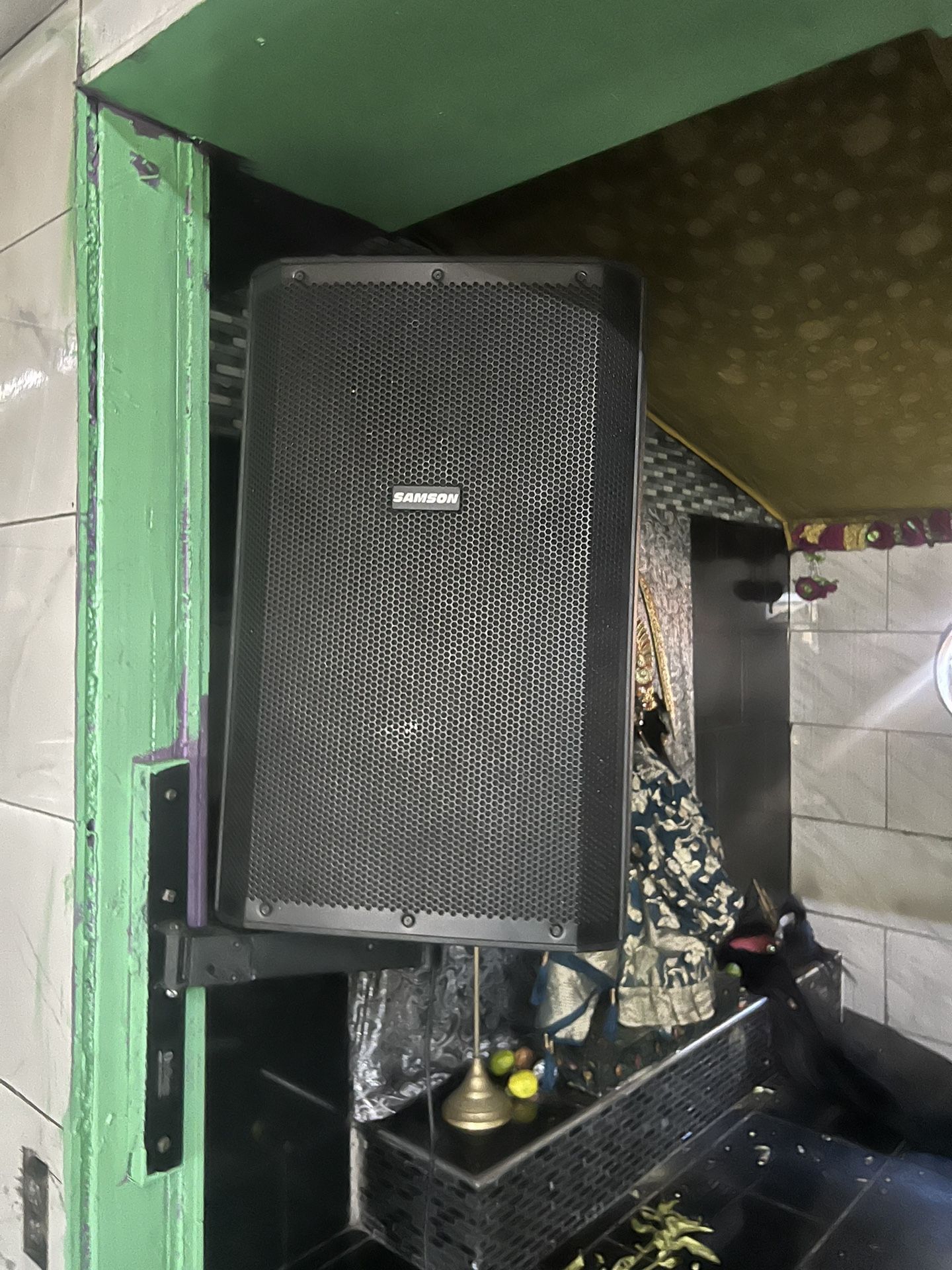 Samson Speaker 