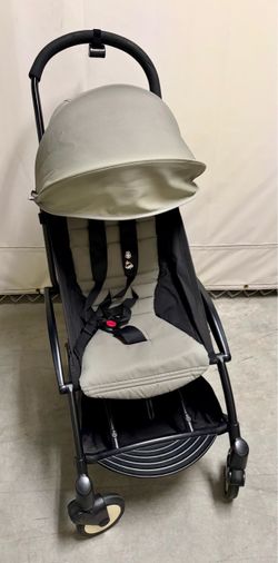 Baby Stroller with Canopy and Harness