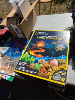 National Geographic Mega Earth Science Kit
