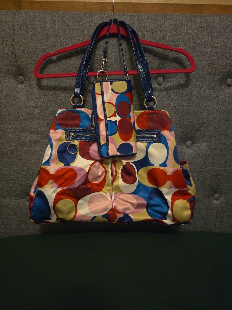 Coach Bag-Large Satin Multicolor Shoulder Bag w/Matching Wristlet