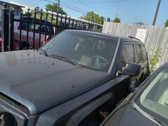 2014 Jeep Patriot For Parts