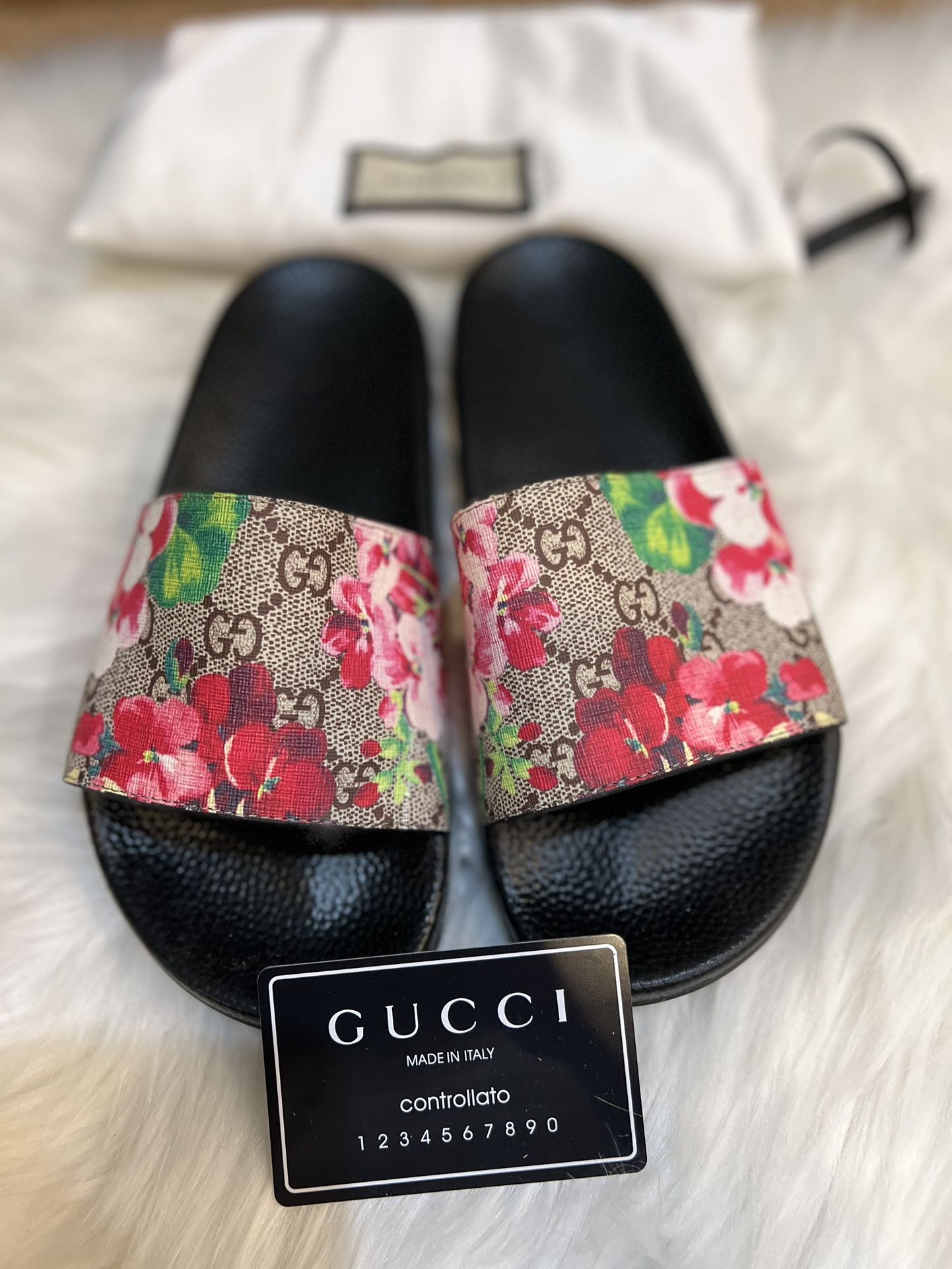 Gucci Sandals