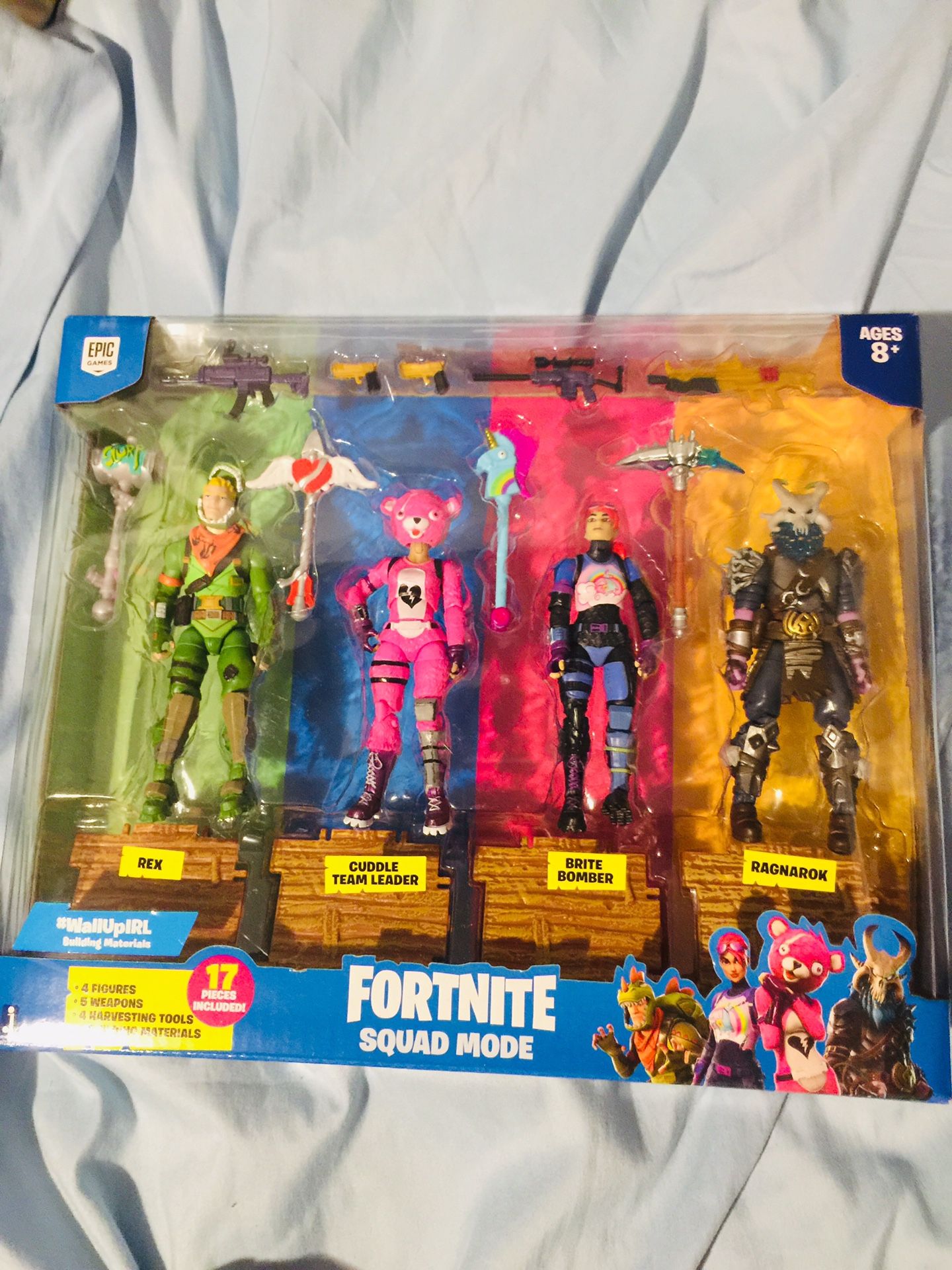 Rex, Cuddle, Brite E Ragnarok Squad Mode Fortnite Epic Games