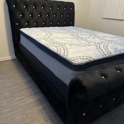 Queen Size Mattress Pillow Top