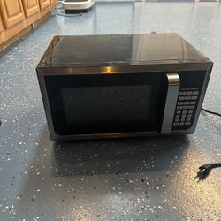 Hamilton Beach microwave