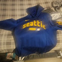 Large Mariners Sweatshirt 