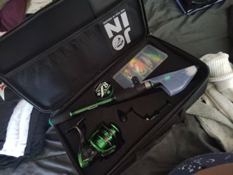 Travel fishing pole w/reel