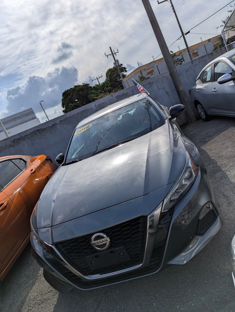 2019 NISSAN ALTIMA