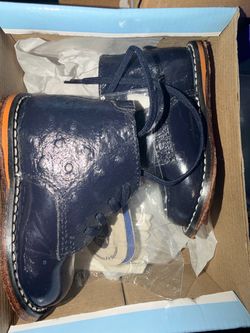 Baby walking shoes