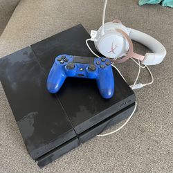 PS4 and Gaming Headphones 