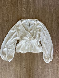 Express Women's white long sleeve  blouse