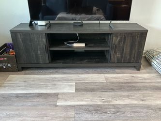 Tv console, entertainment center
