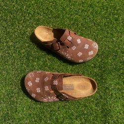 Bravest Studio Mocha Clogs