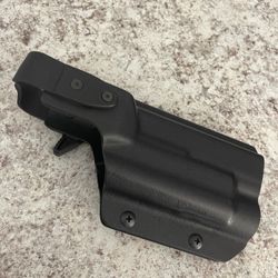 Safari land holster
