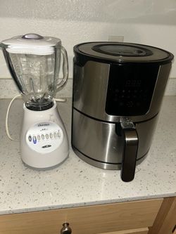Osterizer Blender & Digital Air Fryer – Excellent Condition
