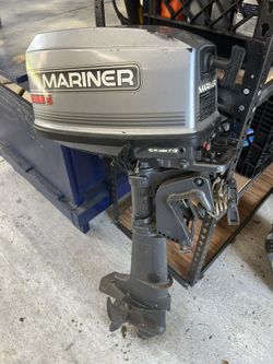 Mercury / 5 HP Outboard Motor 