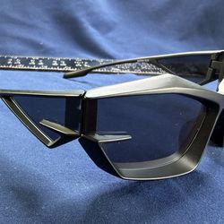 Futuristic Black Angular Sunglasses Geometric Shield Style Unisex