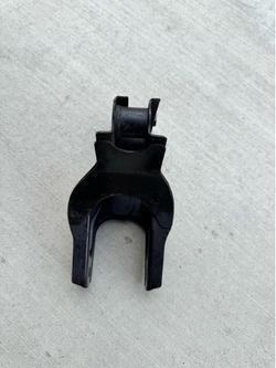 Honda civic rear engine bracket