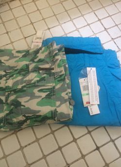 Cargo pants size 32an 34