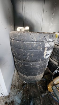 305/35r18 Mickey Thompson Drag Radials