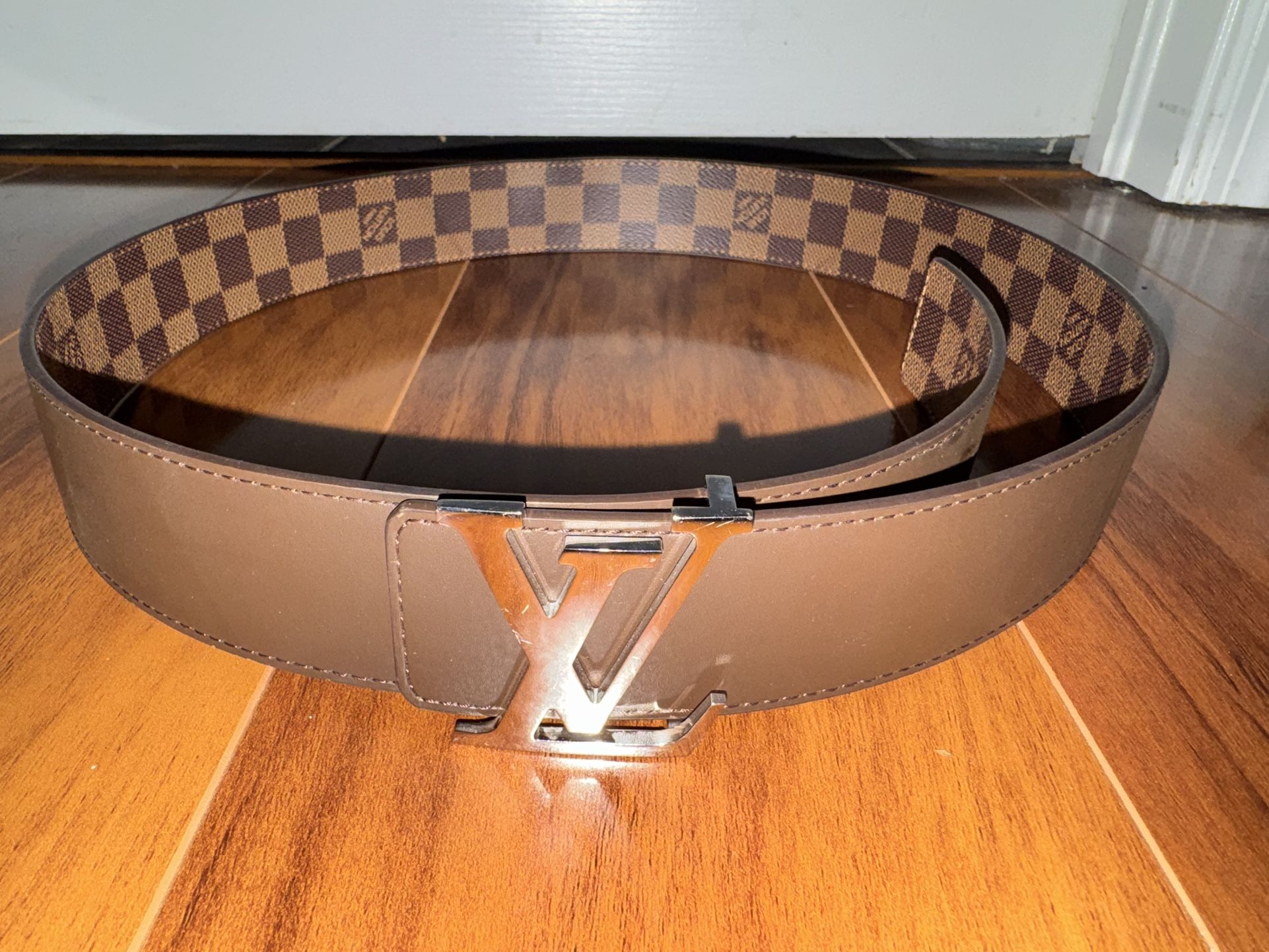 Men’s Reversible Louis Vuitton Belt 