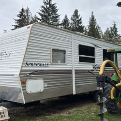 Springdale 28’ Rear Bunk Front Queen Full Slide