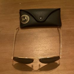 Ray Ban Polarized Sunglasses With Case