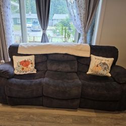 Gray Used 3 Seater Sectional Couch