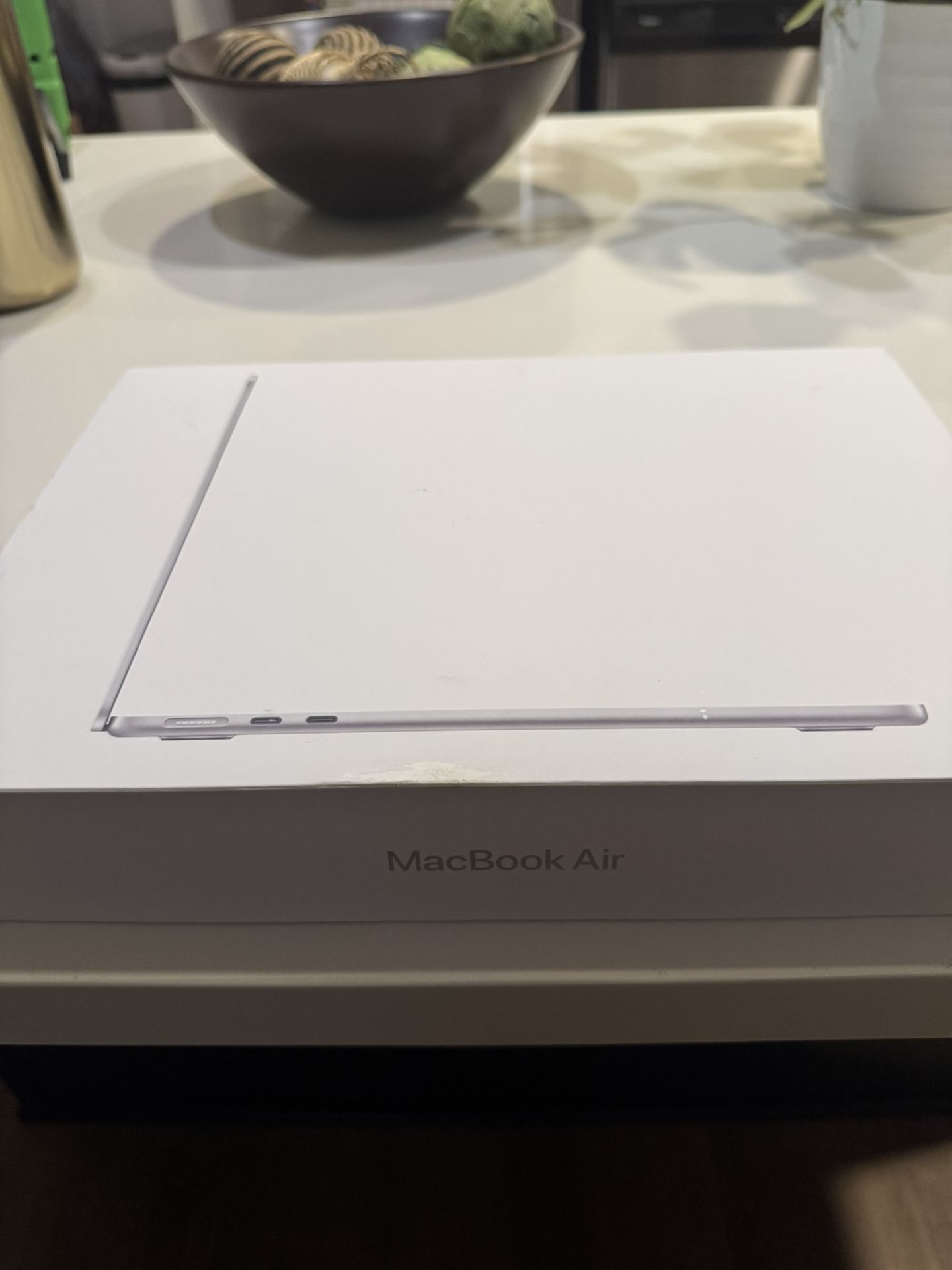 MacBook Air 13inch M3 Chip