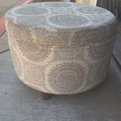 Round Upholstered Ottoman With Storage