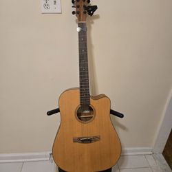 Acoustic Guitar Donner 