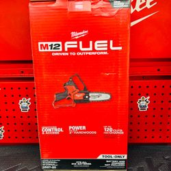 Milwaukee M12 FUEL 12-Volt Lithium-Ion Brushless Cordless 6 in. HATCHET Pruning Saw (Tool-Only)
