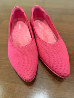 VIVAIA Aria 5° pointed-toe ballet flats in vibrant hot pink