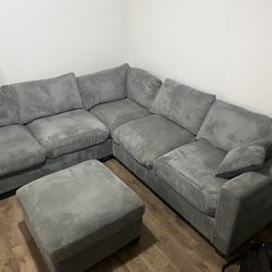 New 99x99 Corduroy Sectional Couch / Free Delivery 