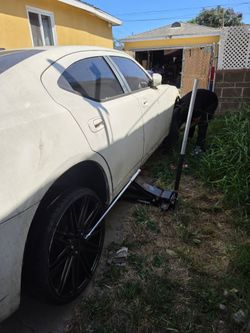 08 Dodge Charge SRT Mopar