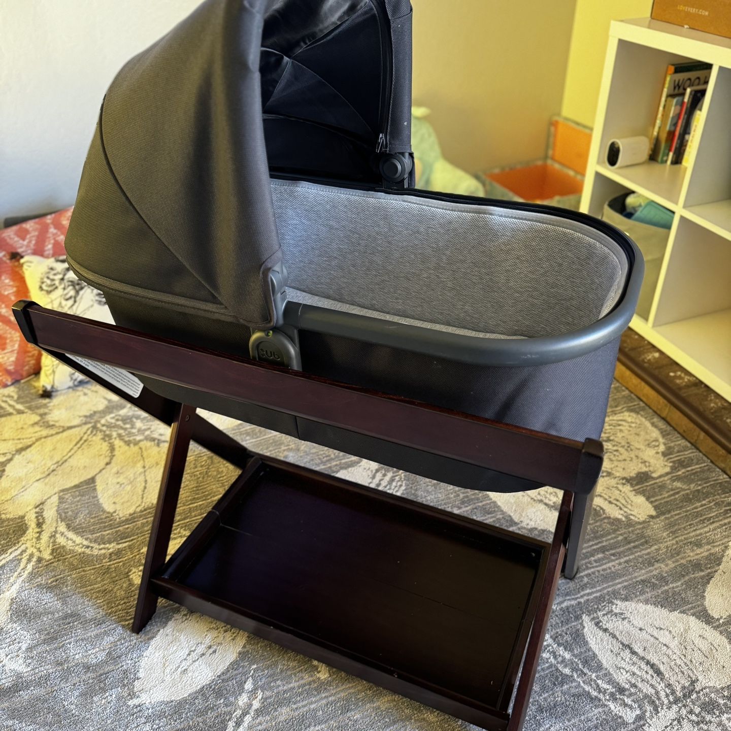 UppaBaby Bassinet & Stand