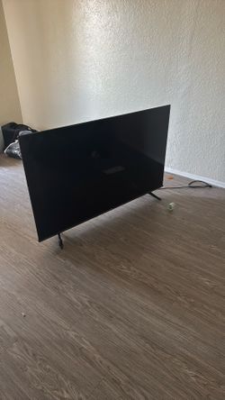 55 Inch TV ROKU