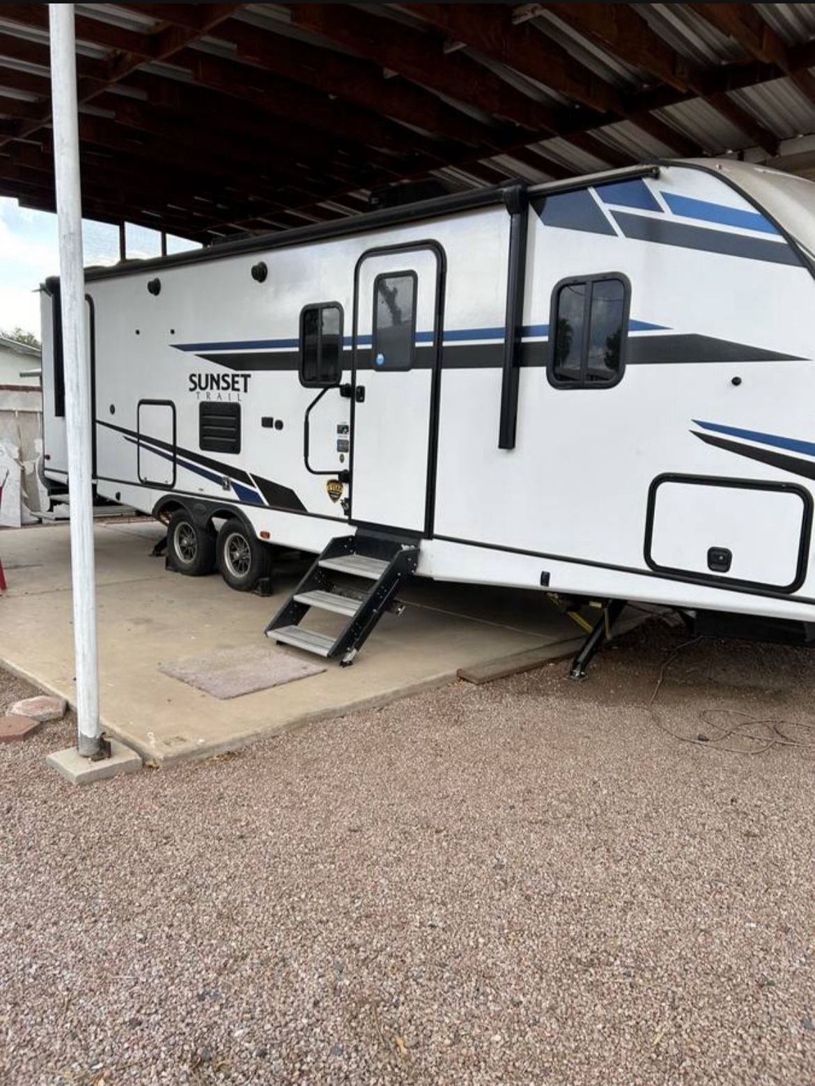 2021 Sunset Trails Camper