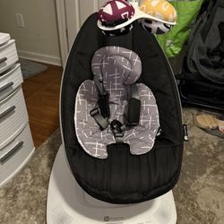 4 Moms Baby Swing