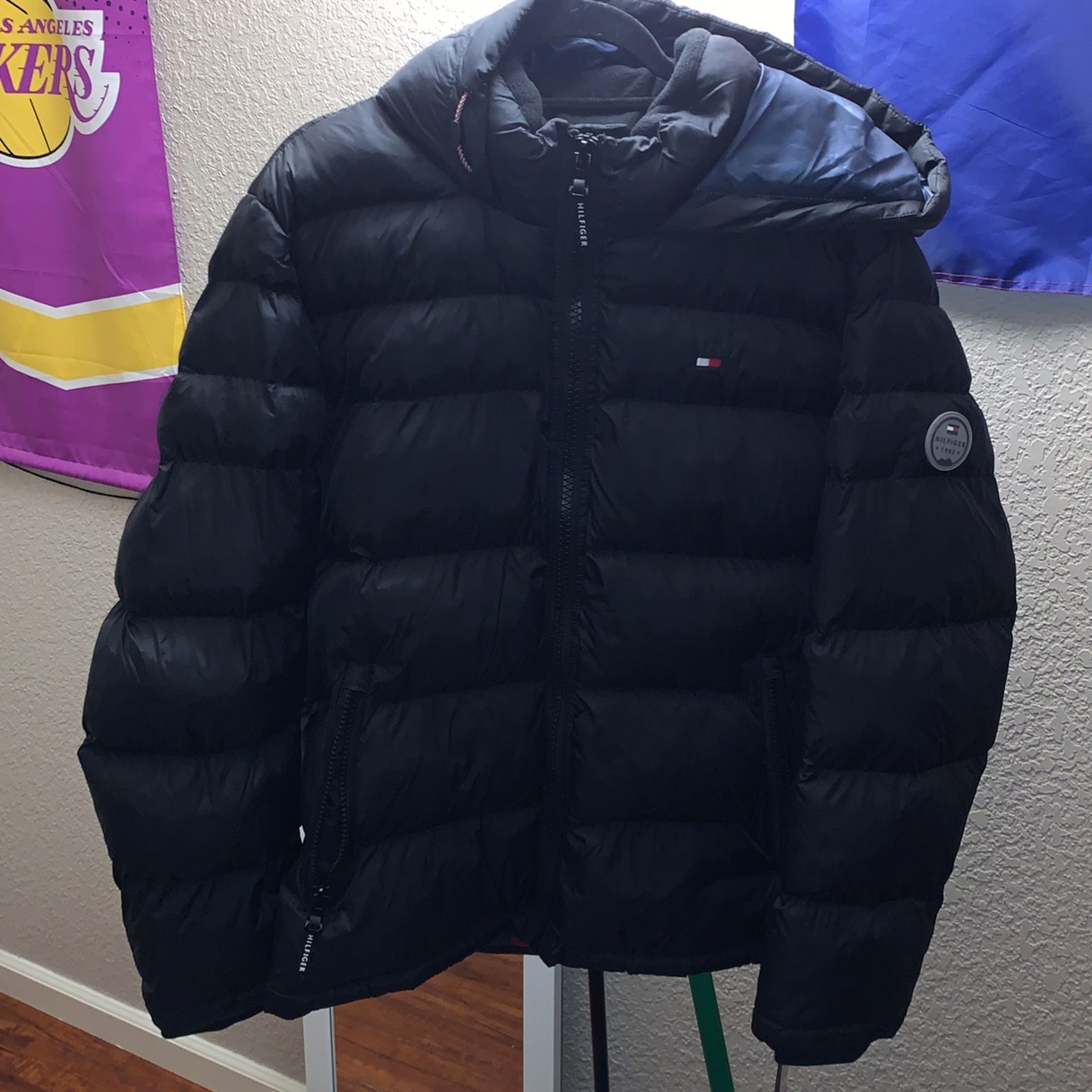 tommy hilfiger puffer jacket